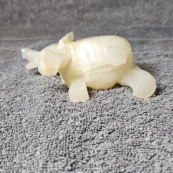 Stone Elephant - Picture 6 of 6